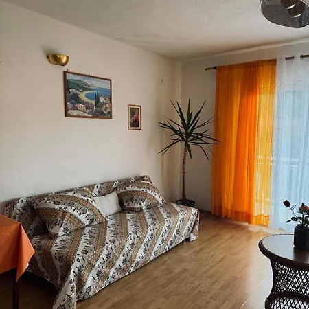 Il Mare - House